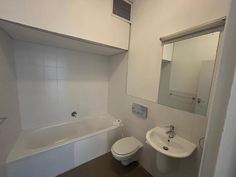 To Let 1 Bedroom Property for Rent in Gardens Western Cape